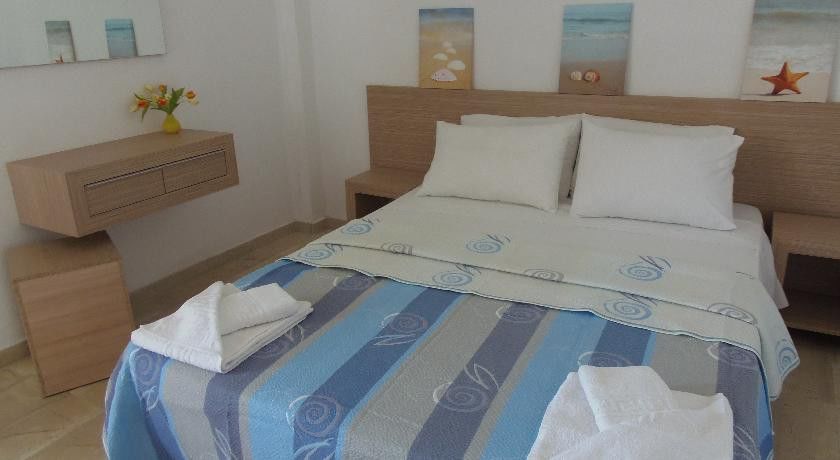 Angelica Studios And Apartments Agia Marina Exterior foto